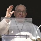Francisco pidió en el Ángelus buscar una fe madura.