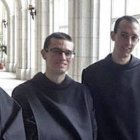 El Gobierno de Sánchez y sus socios han amenazado en reiteradas ocasiones con expulsar a los monjes y desacralizar el lugar.