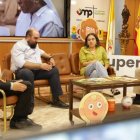 El sacerdote de Getafe Julián Lozano, Fran Pinilla, la joven de Hakuna Rocío Campos y el misionero digital Carlos Taracena, en la tertulia de Supergesto.