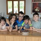 Un grupo de niños en el campamento de Infancia Misionera de 2023 en Javier, Navarra.