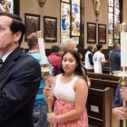 Uno de cada 3 católicos en EEUU tiene un título universitario