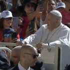 "Entre las muchas palabras de Dios que escuchamos cada día en la misa o en la Liturgia de las Horas, siempre hay una que está destinada especialmente a nosotros. Si la acogemos en nuestro corazón, puede iluminar nuestra jornada", dijo el Papa.