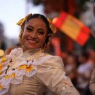 Música, danza, sonrisas, color... temas de la película Hispanidad de López-Linares