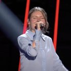 "Recuerdo pedirle a un amigo que me regalara una Biblia. Empecé a leerla con devoción, también me iba muchos días a Misa, a rezar..., bueno, fui descubriendo y entendiendo muchas cosas", comenta la artista.