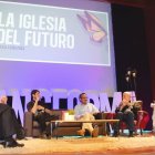 El obispo Munilla en la tertulia del Transforma 2023, pero en 2024 hay seis obispos en Transforma