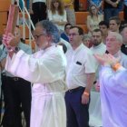 Veneración de la Palabra de Dios en la Asamblea 2024 de la Renovación Carismática Católica en Alcobendas