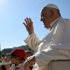 "Estoy convencido de que es moralmente correcto acabar con la producción y el tráfico de estas sustancias peligrosas", indicó Francisco en su audiencia de este 26 de junio.