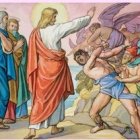 Cállate y sal de ese hombre