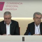 El dominico Jesús Díez, presidente de la Confer, y el arzobispo Argüello, presentan las líneas de reparación a víctimas de abusos en entornos de Iglesia