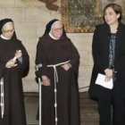 La alcaldesa Ada Colau visitó a las clarisas de Pedralbes pro Santa Eulalia, una tradición en Barcelona