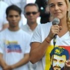 Lilian Tintori, esposa del opositor venezolano Leopoldo López, defiende la inocencia de su esposo y el derecho de Venezuela a una democracia plena