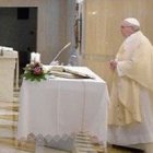 El Papa Francisco en la misa de la Casa Santa Marta de este lunes