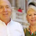 Manuel Antonio y su esposa Encarnita llevan las ofrendas en la beatificación - la curación inexplicable de Manuel Antonio es un milagro