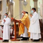 Los obispos han hecho una serie de directrices a aplicar en las misas y otros sacramentos.