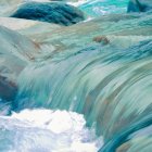 Como el agua limpia de la montaña se enturbia al llegar al cauce llano, también lo hace nuestra mirada sobre el mundo por el pecado original y nuestros propios pecados personales. Foto (contextual): Leo Rivas / Unsplash.