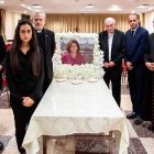 Obispos europeos con la familia de la periodista grecocatólica Shireen Abu Aklah - foto de la Conferencia de Obispos de Inglaterra