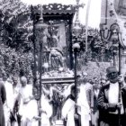 Rogativa de lluvias a la Virgen de las Angustias de Los Llanos de Aridane (La Palma, Islas Canarias), en una imagen de los años 30.