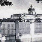 Universidad Santo Tomás. La primera universidad de Asia. Fundada por el español Miguel de Benavides, arzobispo de Manila.