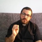 Francisco Torres Ruiz, sacerdote de la diócesis de Plasencia y encargado del ministerio del exorcismo, está sacando a la luz a través de sus entrevistas y conferencias en su canal de YouTube grandes  preguntas en torno a la fe que se creían olvidados.