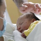 159.705 niños han nacido en España en el primer semestre de 2022