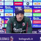 Sinisa Mihajlovic, en una rueda de prensa como entrenador del Bologna, que dirigió hasta septiembre pasado.