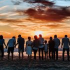 Un acto solo es pleno cuando se asumen todas sus consecuencias. La revolución sexual ha castrado el sexo al romper ese lazo con el rechazo a los hijos. Foto (contextual): Tyler Nix / Unsplash.