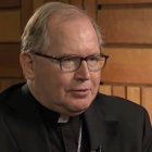 El cardenal Willem Jacobus Eijk es el arzobispo de Utrech (Países Bajos), además de médico y experto en bioética, y ha pedido con urgencia, a través de un artículo, una encíclica que condene la ideología de género y reafirme los fundamentos de la fe de la Iglesia.