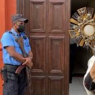 El obispo Rolando Álvarez en agosto de 2022, antes de su detención