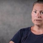 Céline entró en la capilla de su escuela de filosofía en París y allí dentro vio algo que le iba a cambiar la vida.