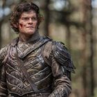 Elrond, magullado en Los Anillos del Poder, pero no tanto como los fans y lectores decepcionados