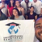 La infancia y adolescencia de Mauricio Silva osciló entre el tedio y el desprecio hacia la fe: la muerte de su padre, nuevas amistades católicas y el cuidado por la liturgia cambiaron su mirada... y su vida.