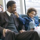 Will Smith y Jaden Smith, padre e hijo en la vida real y en «En busca de la felicidad» (2006) de Gabriele Muccino: complicidad, camaradería y un amor profundo.