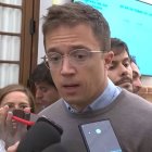 Íñigo Errejón, uno de los fundadores de Podemos, era el portavoz del grupo parlamentario de Sumar hasta que el 24 de octubre renunció a todos sus cargos al publicarse denuncias de actos de acoso sexual contra diversas mujeres.