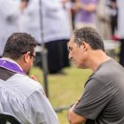 Aunque se memoricen los pasos de la confesión, el sacerdote Ed Broom recuerda que se puede profundizar y mejorar en muchos de ellos.