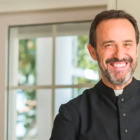 Los sacerdotes dan la vida allá donde están