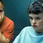 Stephen Graham y Owen Cooper, padre e hijo respectivamente en 'Adolescencia'.