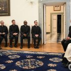 El Papa Francisco con futuros nuncios, estudiantes de la Pontificia Academia Eclesiástica, en 2022