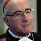 El cardenal Daniel Sturla, de Uruguay, es considerado por muchos como único hispanoamericano con perfil papable