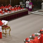 Juramento de los cardenales antes del cónclave que eligió a Leon XIV.