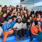 Jóvenes tras el rezo del Vía Crucis en la JMJ de Lisboa.