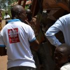 Un trabajador de Cáritas Bunia en 2022, la diócesis congoleña mantiene una gran actividad caritativa en medio de la violencia