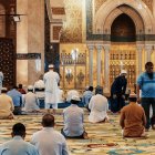 El nuevo curso de Aula Mucha Vida responde de forma objetiva a la pregunta de ¿Qué es el islam?, a través de un experto y perseguido como Raad Salam.