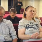 Cristianos rezan en la parroquia católica de Gaza por el final de la guerra