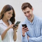 Algunos estudios reportan menos de una hora a la semana de comunicación en pareja, mientras que solo una "sesión" en ChatGPT puede abarcar 13 minutos.