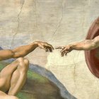 La creación de Adán en la Capilla Sixtina de Miguel Ángel: en esa distancia entre los dedos reside el Misterio de Amor que da sentido al hombre y su relación con Dios y con los demás.