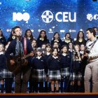 Los niños del CEU Sanchinarro y los Hermanos Martínez presentan el villancico de Cáritas de diciembre 2025