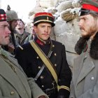 Tres oficiales, inglés, francés y alemán, en la película Joeux Noel de 2005, sobre la tregua de Navidad de 1914 en las trincheras