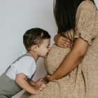 Conforme aparecen nuevos estudios sobre las raíces del feminismo, el apoyo a sus postulados entre chicas jóvenes disminuye.