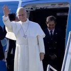 La despedida de León XIV el 2 de diciembre en Beirut, tras finalizar su primer viaje fuera de Italia, a Turquía y el Líbano.