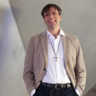 El profesor Álex Escolà‑Gascón, matemático, psicólogo e investigador en la Universidad Pontificia Comillas.
